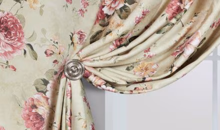 Floral curtains Dubai — botanical print and floral patterned custom curtains for Dubai bedrooms